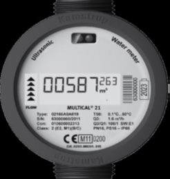 Digitaler Wasserz&auml;hler mit Anzeige und technischen Details.